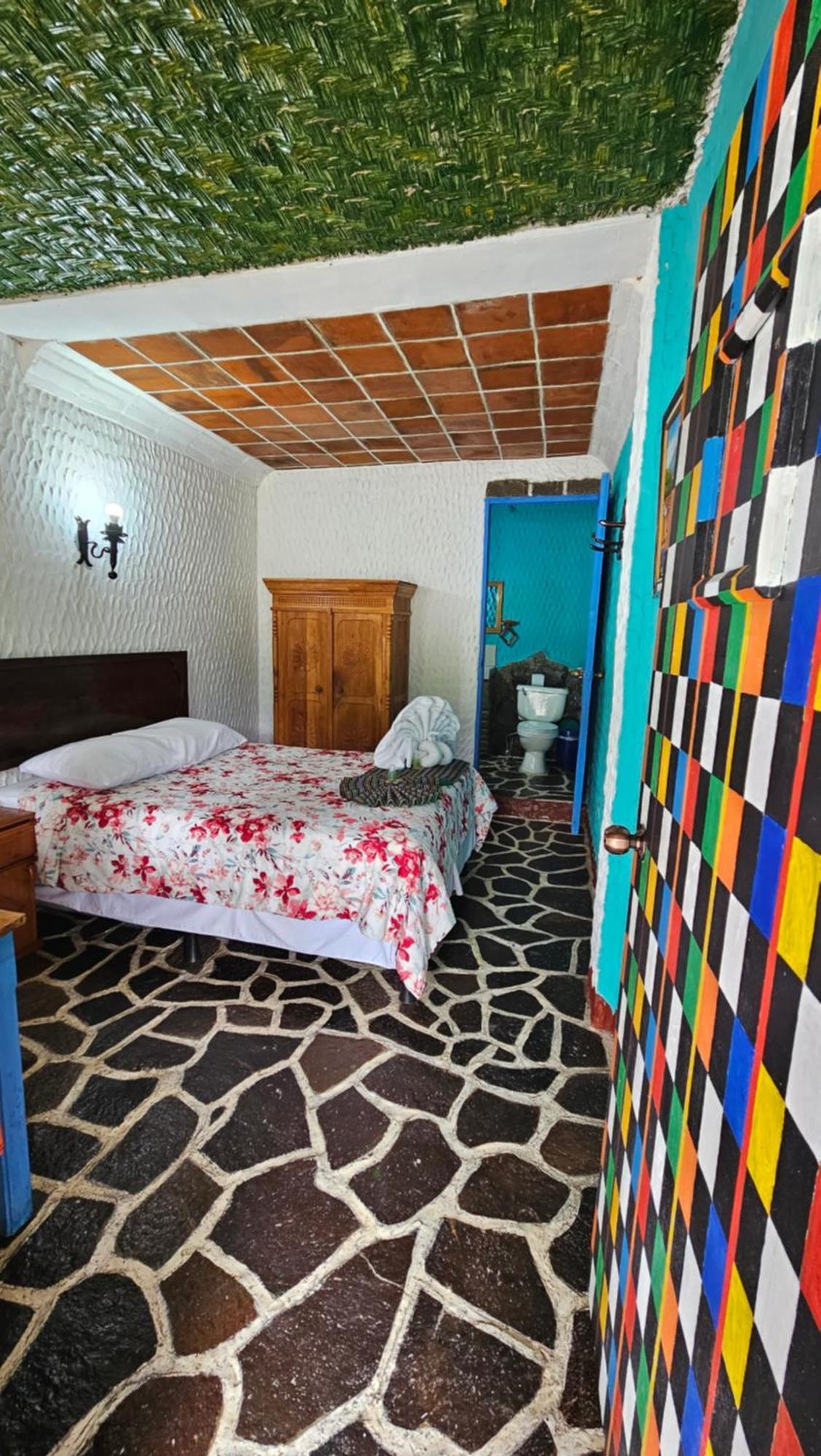 Eco Hotel Uxlabil Atitlan San Juan La Laguna Esterno foto