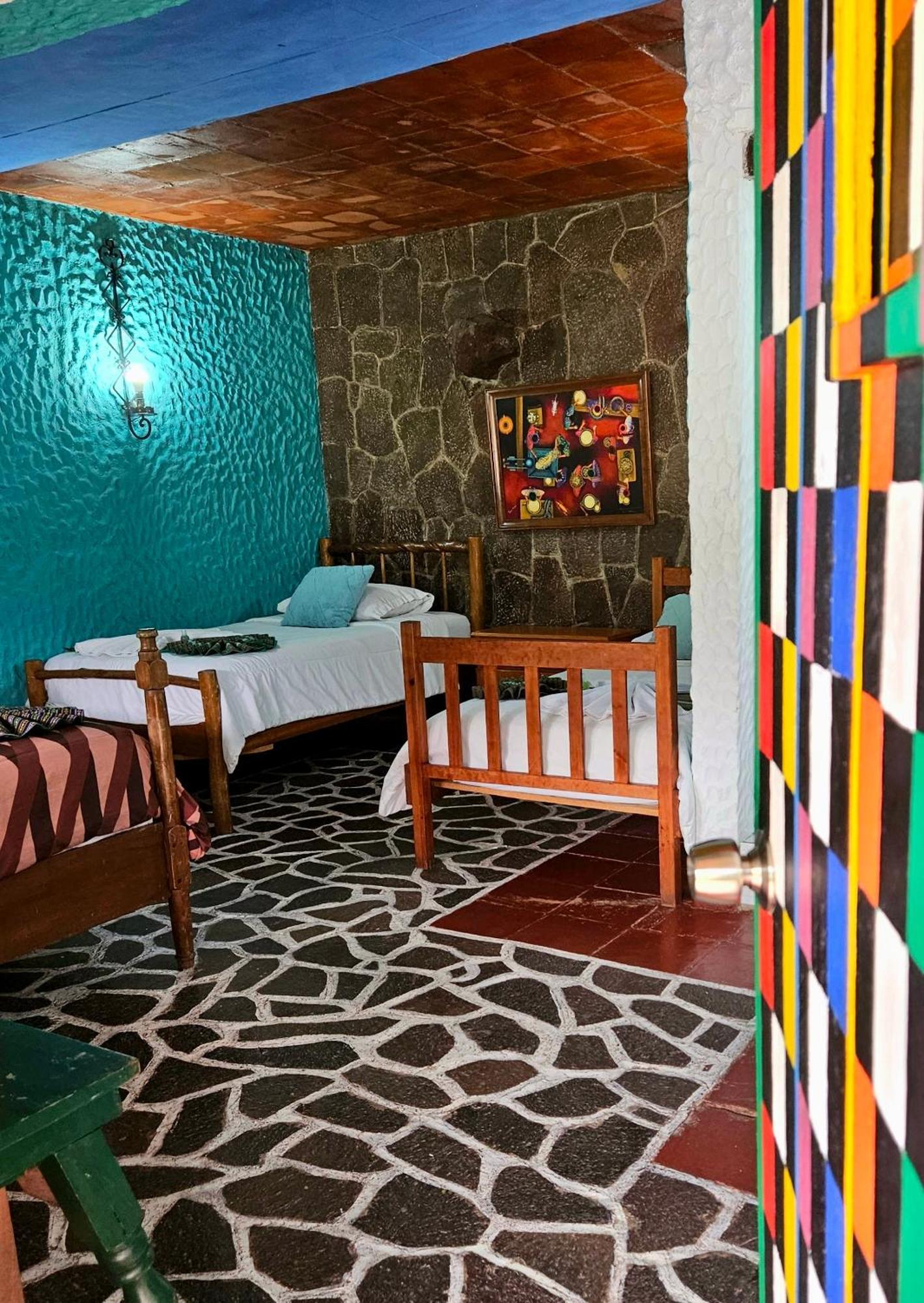 Eco Hotel Uxlabil Atitlan San Juan La Laguna Esterno foto