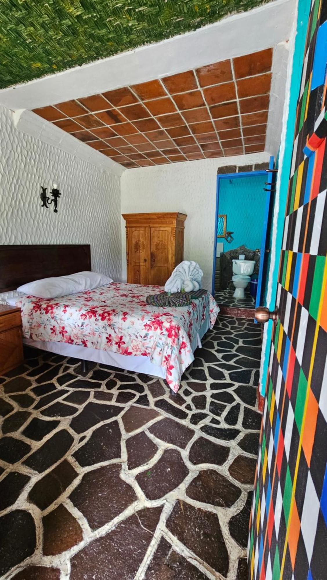 Eco Hotel Uxlabil Atitlan San Juan La Laguna Esterno foto