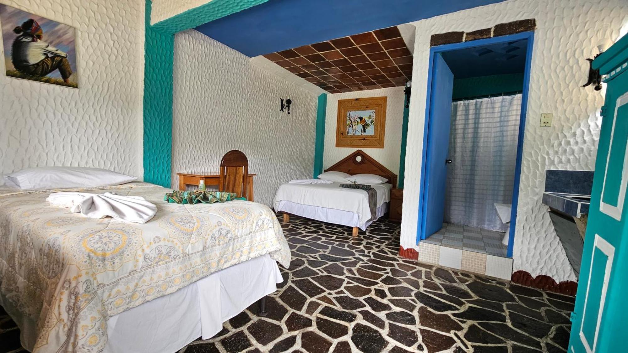 Eco Hotel Uxlabil Atitlan San Juan La Laguna Esterno foto
